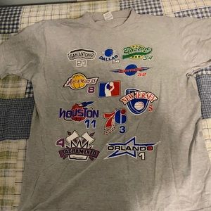 Vintage NBA basketball T-shirt